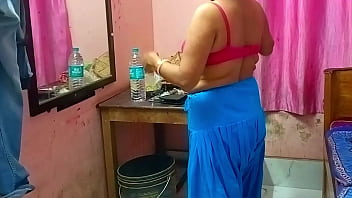 Sexy Indian housewife Tumpa gets her pussy unclogged by a handyman