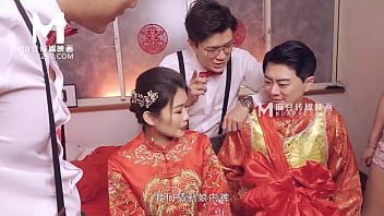 Asian wedding ceremony turns into steamy encounter with Liang Yun Fei